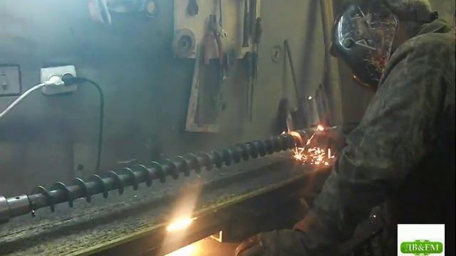 Изготовление шнека для МГБУ D 62мм смотреть онлайн