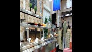 Кафе у вокзала.Зашли погреться и выпить кофе!