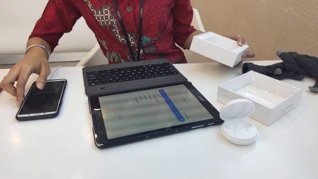 Unboxing Earphone OPPO TWS Enco W31 Baru Dari OPPO ~ Resmi indonesia смотреть онлайн