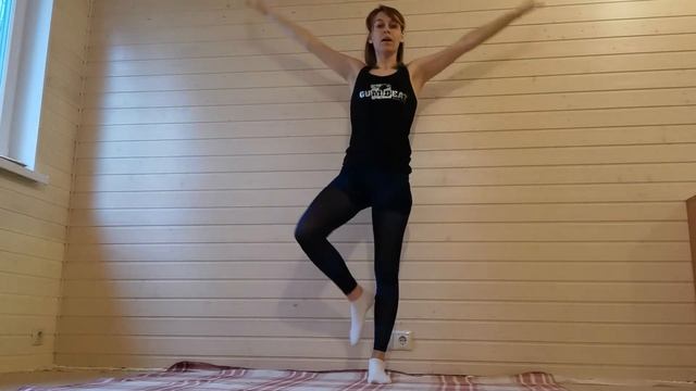 Упражнения для равновесия смотреть онлайн