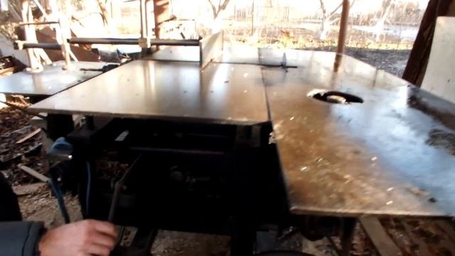 Самодельный деревообрабатывающий станок.