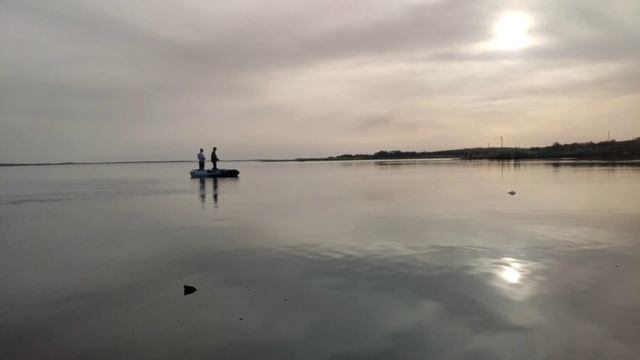 Вся красота Арнасайская система озер! Золотой мост. Рыбалка с ночёвкой. Апрель 2022. смотреть онлайн