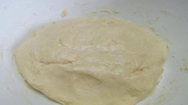 Кулич на воде со сметаной