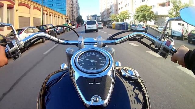 Suzuki Intruder VL800 2019 I Málaga Tour I POV Cam @nevermind.49 смотреть онлайн
