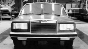 ЛИМУЗИН ЗИЛ 4102 – ПОЧЕМУ НАВОРОЧЕННЫЙ АВТОМОБИЛЬ НЕ ПОНРАВИЛСЯ ГОРБАЧЕВУ?