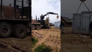 КраЗ ЛесовоЗ что бывает когда контейнер не пустой...