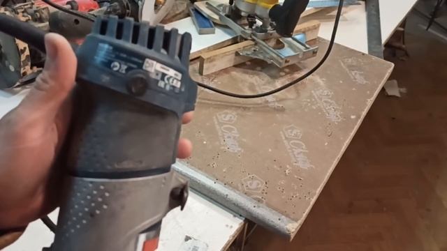 Фрезер в мебельной мастерской. Чем больше их тем лучше смотреть онлайн