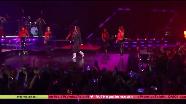 Demi Lovato - Cool for the Summer (Live at Premios Telehit 2017) - November 8 смотреть онлайн