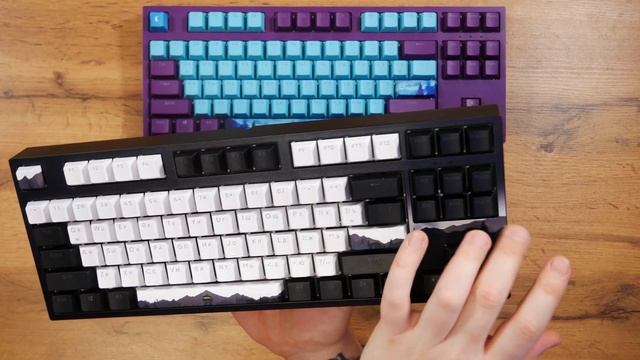 Red Square Keyrox Classic TKL 2024 Noir и Everfrost смотреть онлайн