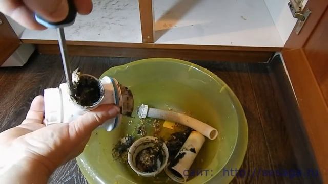 Что делать, если засорилась раковина на кухне