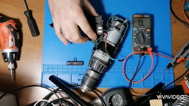 Стоит ли ставить кнопки дубликаты на шуруповерты. ОПЯТЬ MAKITA. смотреть онлайн