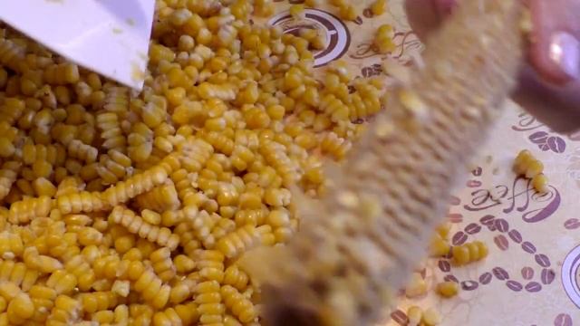 Кукуруза на зиму Как очистить от початка Заготовила 6 кг зёрен смотреть онлайн