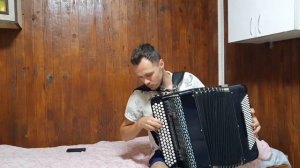 Готово-выборный баян Юпитер 3. Цельнопланочный 89178145622