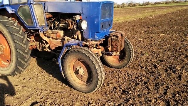 ЮМЗ и культиватор КПС