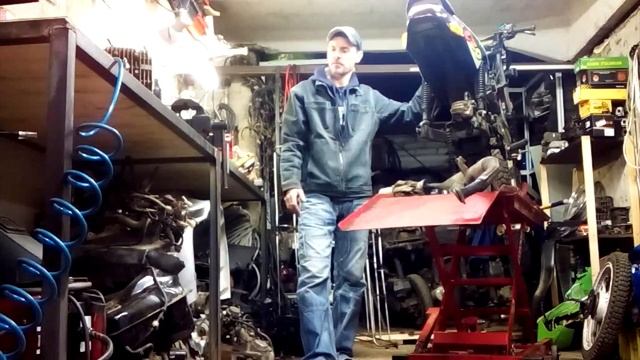 Проект Kawasaki Leo 120 SE (Часть 1) An attempt to restore rare motorcycle... смотреть онлайн