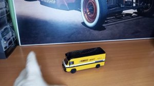 REVIEW Asistencia Renault Sport. Saviem SG2 long 1/43 #scale #diecast #collector