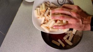 Очень вкусные сухарики к пиву! Домашние, а лучше магазинных