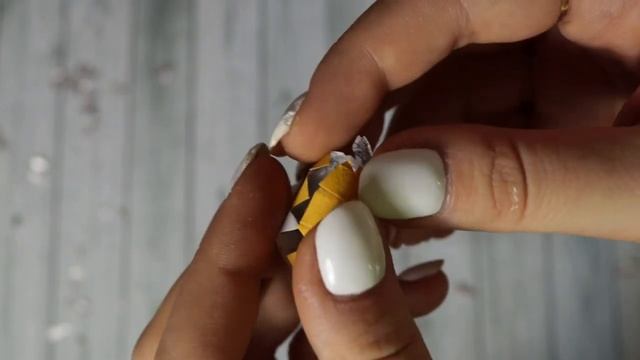 DIY СОБИРАЕМ ПИКАЧУ с Покеболом из бумаги ПАПЕРКРАФТ | Katrin//Kate
