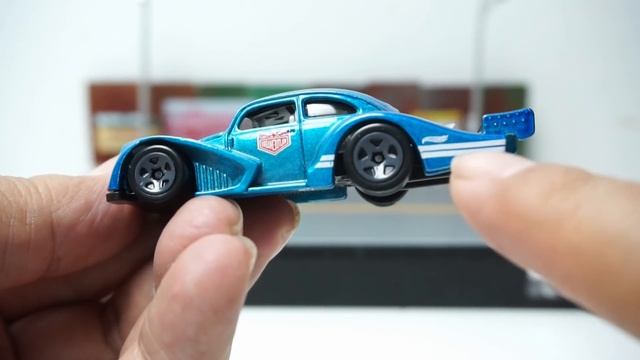 รีวิวรถเหล็ก Hotwheels รถเต่าซิ่งโคตรเท่ห์ Volkswagen Käfer Racer|พี่กิจC2Kun смотреть онлайн