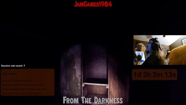 "IT'S TOO HARD!" - Gamers React to Horror Games - 11 смотреть онлайн