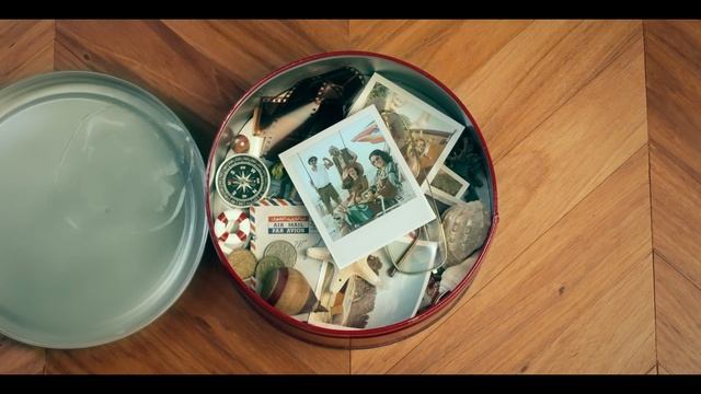 Mackintosh’s Quality Street Limited Edition 80th Anniversary Tin смотреть онлайн