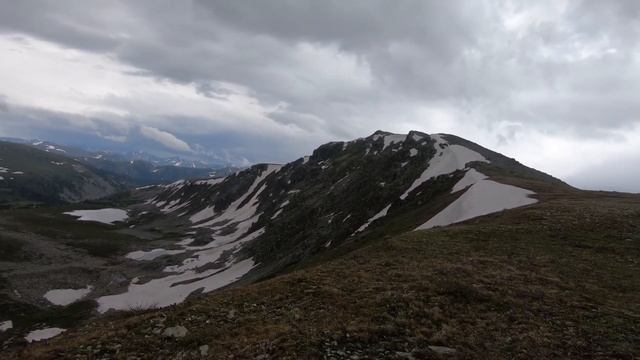 Одиночный соло поход на Алтае, Каракольские озёра, вершина Аккая, цирк вокруг Каракол смотреть онлайн