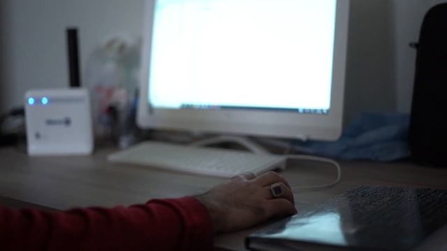 Spot Pub ( Petit paris champignon ) By Studio 4k ? смотреть онлайн