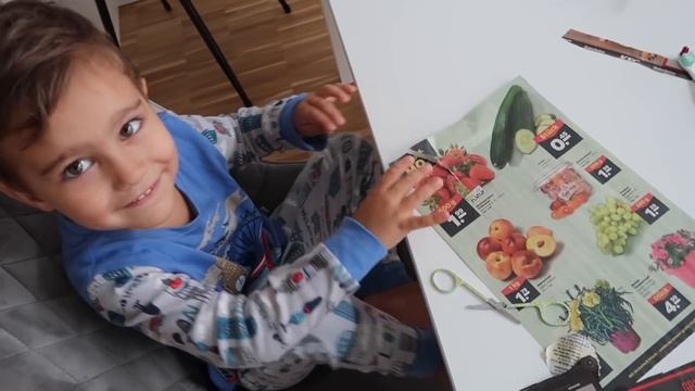 ДОМАШНИЙ ВЛОГ. ДЕЛАЕМ ЗАБОР НА БАЛКОНЕ. МАНИКЮР. БЛИНЫ И КАБАЧКИ С МЯСОМ. смотреть онлайн