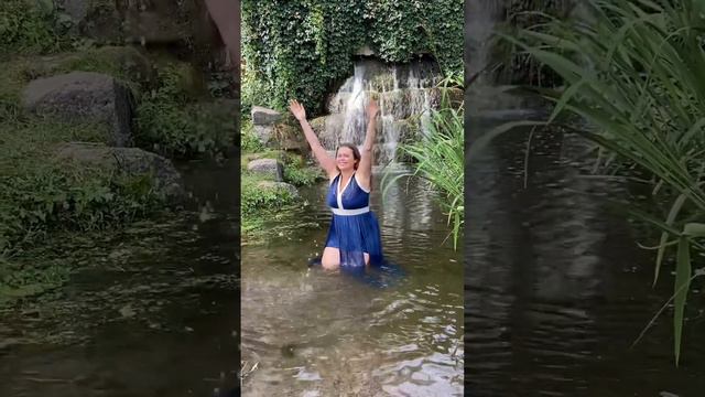 #водопад#модельxl#plussize#bodypositive#waterfall#curvy#wet#beautifulnature