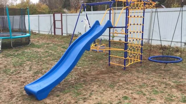 Детская уличная площадка Модель 3 с горкой 3 метра и дополнительными качелями.