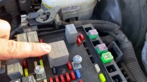2002-2009 Chevrolet Trailblazer Starter Fuse & Relay Location