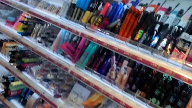 НЕ ПРИВЫКЛА НА АВТОБУСЕ за наушниками Apple Шопинг-влог смотреть онлайн