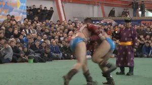 СК Субедей. Тыва Хуреш Шагаа 2014. Финал Ай-Демир Монгуш - Эрес Кара-Сал. Победный бросок