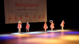 Русский танец с платочками