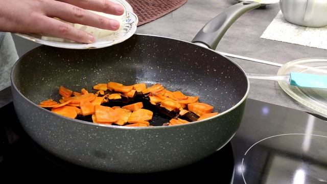 Кабачковая икра . Икра из кабачков . Закуска из кабачков смотреть онлайн