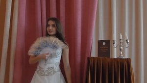 Страна читающая — Екатерина Кузнецова читает произведение «Бабушке» М. И. Цветаевой