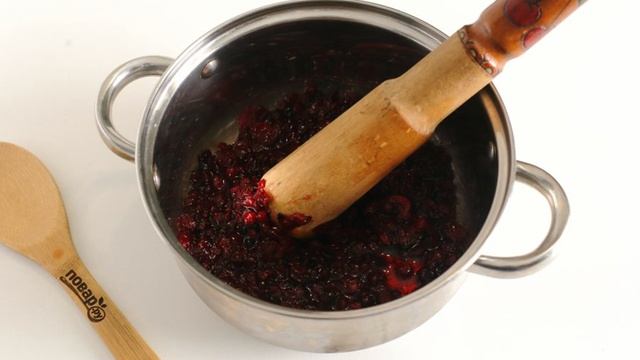 Морс из клюквы и брусники