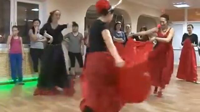 Испанская весеринка Женская Фитнес студия "Багира" г Уральск репортаж канала 42 ТДК