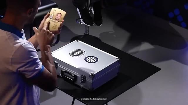 РЕАКЦИЯ футболистов ИНТЕРА на рейтинг в FIFA 22 смотреть онлайн