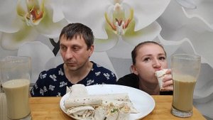 МУКБАНК ЗАВЕРТОНЫ ИЗ ЛАВАША С РАЗНЫМИ НАЧИНКАМИ | MUKBANG PITA BREAD ROLLS WITH DIFFERENT FILLINGS