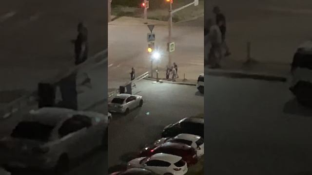 ЖК Черноморский атаковали любители выпить