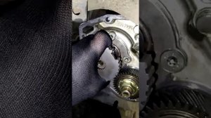 Опель Зафира 2.2 стук сцепления на холостых оборотах f35