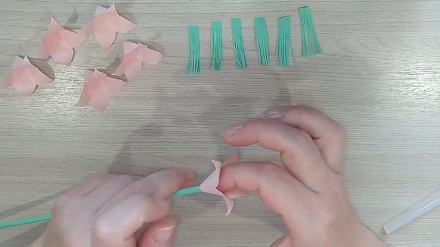 бумажные ГЛАДИОЛУСЫ | простые цветы из БУМАГИ | paper flower
