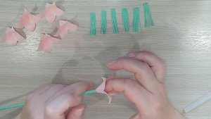 бумажные ГЛАДИОЛУСЫ | простые цветы из БУМАГИ | paper flower