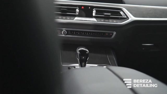 Полная оклейка в матовый полиуретан BMW X7