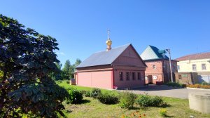 Церковь Воздвижения Честного Креста Господня в Давыдово.