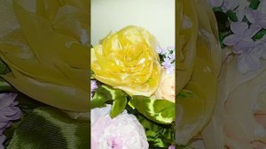 Пионы из атласных лент. Большой букет в напольной вазе