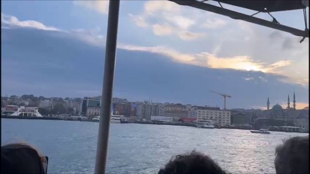Стамбул- город контрастов . Взгляд из-за моря. ч.2