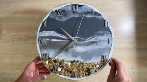Как сделать красивые часы из эпоксидной смолы своими руками #diy #эпоксиднаясмола #epoxy