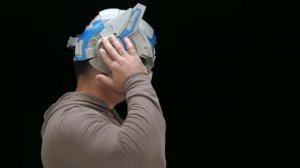 Шлем Оптимуса Прайма, меняющий голос